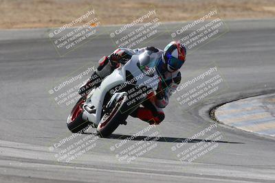 media/Feb-07-2025-CVMA Friday Practice (Fri) [[7034960ba2]]/4-Racer 4/Session 3 (Turn 8)/